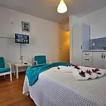 Apart Otel Selya 3*