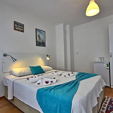 Aparthotel Goecek Selya Hotel