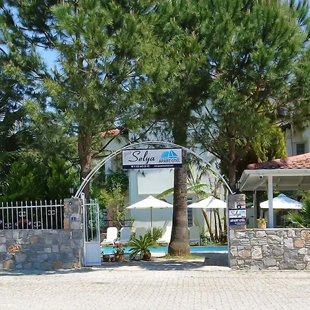 شقة فندقية Selya 3*