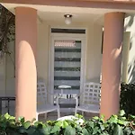 Hotel apartamentowy Selya