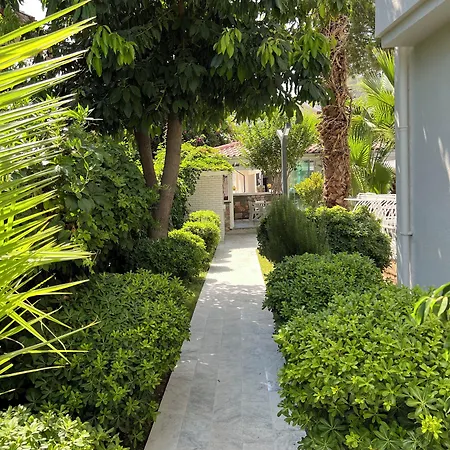 Selya Apartmanhotel 3*